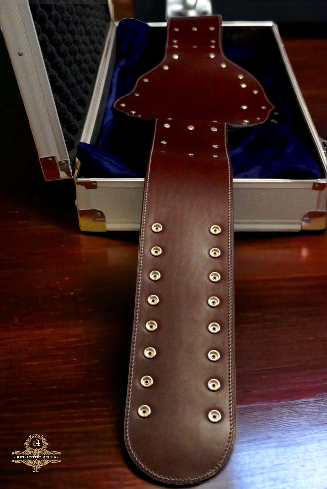 Jeweler Silversmith Big Gold Belt
